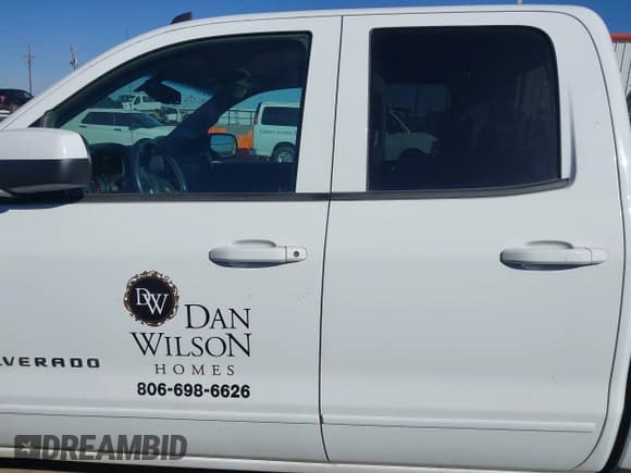 ✅ 2019 Chevrolet Silverado 1500 LT • VIN: 2GCRCPEC5K1140028 • Lot: 43470400. Wystawiony na IAAI z przebiegiem 105 887 mil. Bezpłatny archiwum sprzedaży aukcyjnych z USA i szczegółowy raport historii pojazdu na DreamBid. Zdjęcie 15.