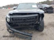 ✅ 2023 Nissan Frontier Pro-4X • VIN: 1N6ED1EK5PN658692 • Lot: 41844237. Wystawiony na IAAI z przebiegiem 50 358 mil. Bezpłatny archiwum sprzedaży aukcyjnych z USA i szczegółowy raport historii pojazdu na DreamBid. Zdjęcie 12.