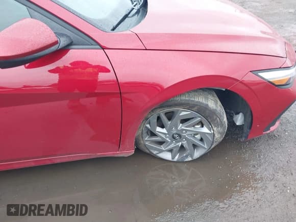 ✅ 2024 Hyundai Elantra SEL • VIN: KMHLM4DG0RU734414 • Lot: 43235886. Listed on IAAI with 13,874 mi. Free auction sales archive from the USA and detailed vehicle history report at DreamBid. Image 6.