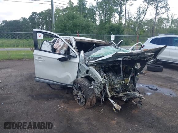 ✅ 2016 Mitsubishi Outlander ES • VIN: JA4AD2A30GZ008614 • Lot: 42505350. Listed on IAAI with Not provided. Free auction sales archive from the USA and detailed vehicle history report at DreamBid. Image 6.
