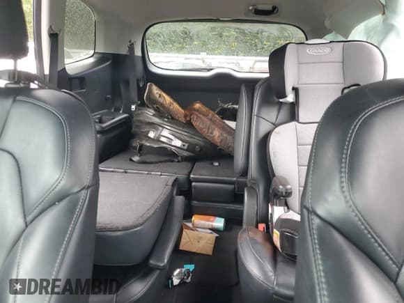 ✅ 2021 Kia Telluride S • VIN: 5XYP6DHC8MG138677 • Lot: 83872395. Wystawiony na Copart z przebiegiem Nie podano. Bezpłatny archiwum sprzedaży aukcyjnych z USA i szczegółowy raport historii pojazdu na DreamBid. Zdjęcie 10.