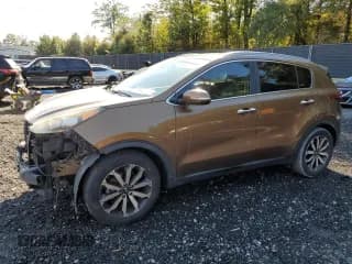 ✅ 2017 Kia Sportage EX • VIN: KNDPN3AC3H7032843 • Lot: 85913375. Wystawiony na Copart z przebiegiem 154 146 mil. Bezpłatny archiwum sprzedaży aukcyjnych z USA i szczegółowy raport historii pojazdu na DreamBid. Zdjęcie 1.