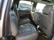 ✅ 2002 Chevrolet Suburban LS • VIN: 3GNFK16Z02G196575 • Лот: 80636624. Опубликован ранее на Copart с пробегом Не указан. Бесплатный доступ к архиву аукционных продаж из США и подробный отчёт об истории автомобиля на DreamBid. Изображение 11.