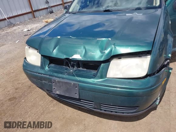 ✅ 2000 Volkswagen Jetta GLS • VIN: 3VWSA29M5YM109440 • Lot: 42177790. Listed on IAAI with 163,995 mi. Free auction sales archive from the USA and detailed vehicle history report at DreamBid. Image 6.