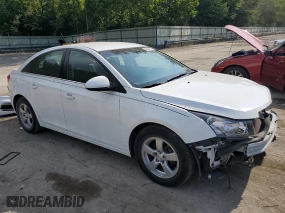 ✅ 2015 Chevrolet Cruze LT • VIN: 1G1PC5SB5F7113341 • Lot: 62608183. Listed on Copart with 121,198 mi. Free auction sales archive from the USA and detailed vehicle history report at DreamBid. Image 4.