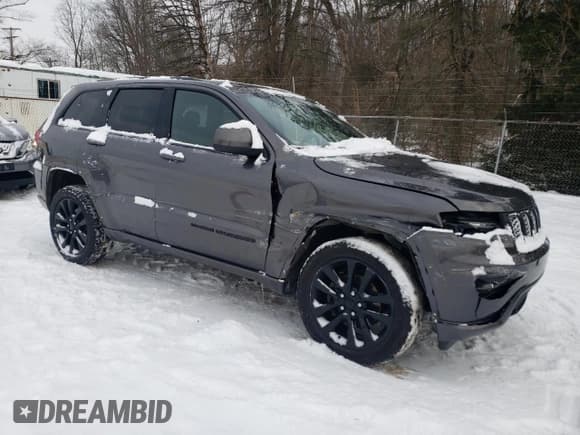 ✅ 2020 Jeep Grand Cherokee Laredo E • VIN: 1C4RJFAG5LC422125 • Lot: 42410385. Listed on Copart with 93,135 mi. Free auction sales archive from the USA and detailed vehicle history report at DreamBid. Image 4.