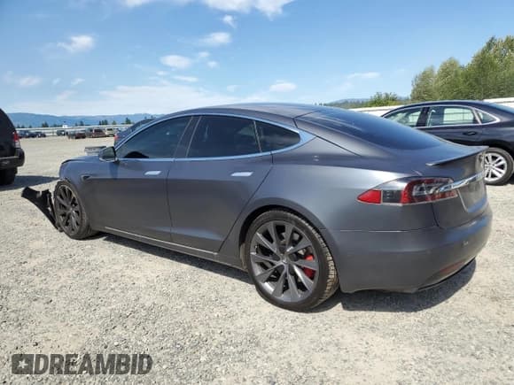✅ 2020 Tesla Model S Performance • VIN: 5YJSA1E4XLF378629 • Лот: 64206345. Опубликован ранее на Copart с пробегом 47 580 миль. Бесплатный доступ к архиву аукционных продаж из США и подробный отчёт об истории автомобиля на DreamBid. Изображение 2.
