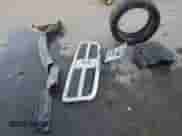 2010 Dodge 1500 Laramie z VIN 1D7RV1GT5AS233964, wystawiony jako Copart lot #44268685 z przebiegiem 189 051 mil mil oraz Szkoda całkowita • Salvage title. Historia ofert i sprzedaży dostępna na DreamBid. Obrazek 12.