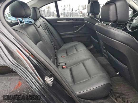 ✅ 2012 BMW 5 Series 535i xDrive • VIN: WBAFU7C56CDU63253 • Lot: 94503675. Listed on Copart with 229,138 mi. Free auction sales archive from the USA and detailed vehicle history report at DreamBid. Image 10.