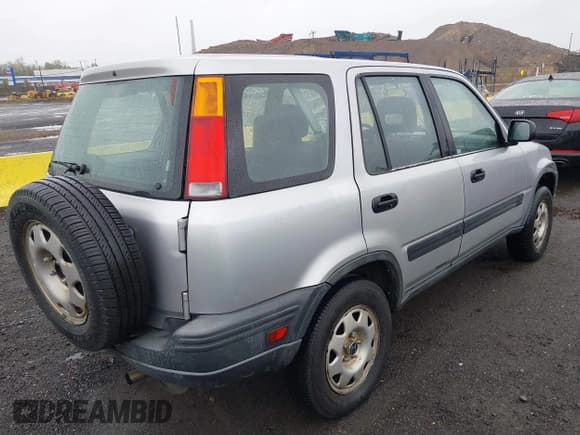 ✅ 2001 Honda CR-V LX • VIN: JHLRD18451C054521 • Lot: 43436731. Listed on IAAI with 130,156 mi. Free auction sales archive from the USA and detailed vehicle history report at DreamBid. Image 4.