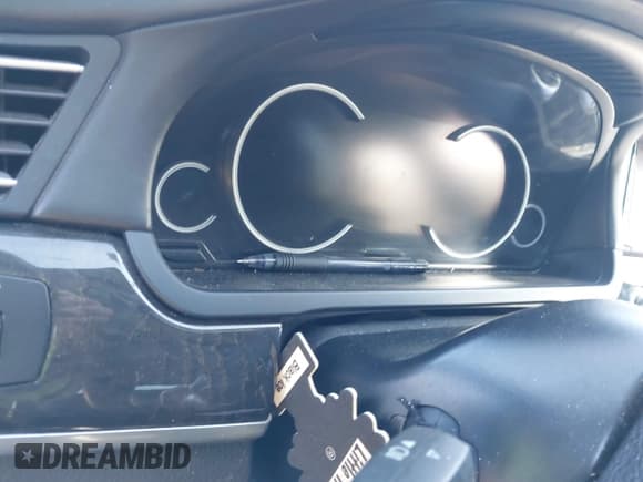 ✅ 2014 BMW 7 Series 740i • VIN: WBAYA6C54ED144450 • Лот: 41680060. Опубликован ранее на IAAI с пробегом Не указан. Бесплатный доступ к архиву аукционных продаж из США и подробный отчёт об истории автомобиля на DreamBid. Изображение 7.