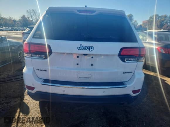 2021 Jeep Grand Cherokee 80th Anniversary с VIN 1C4RJFBG1MC635640, выставлен на аукционе Copart как лот 82672435 с пробегом 34 122 миль миль и Списание • Salvage title. История ставок и продаж доступна на DreamBid. Изображение 6.