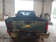 ✅ 2010 Chevrolet Silverado 1500 • VIN: 1GCYKSE28AZ105420 • Lot: 43363403. Wystawiony na IAAI z przebiegiem 241 531 mil. Bezpłatny archiwum sprzedaży aukcyjnych z USA i szczegółowy raport historii pojazdu na DreamBid. Zdjęcie 16.