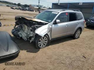 2012 Subaru Forester X Limited z VIN JF2SHAEC7CH443909, wystawiony jako Copart lot #67867245 z przebiegiem Nie podano mil oraz Szkoda całkowita • Salvage title. Historia ofert i sprzedaży dostępna na DreamBid. Obrazek 1.