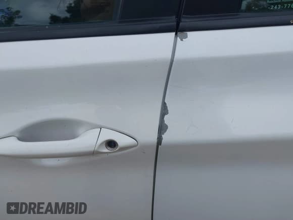 ✅ 2013 Hyundai Elantra GLS • VIN: 5NPDH4AE2DH366742 • Lot: 42743853. Listed on IAAI with 152,359 mi. Free auction sales archive from the USA and detailed vehicle history report at DreamBid. Image 13.