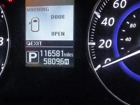 ✅ 2016 Infiniti QX70 • VIN: JN8CS1MW4GM400372 • Lot: 42280369. Listed on IAAI with 116,581 mi. Free auction sales archive from the USA and detailed vehicle history report at DreamBid. Image 15.