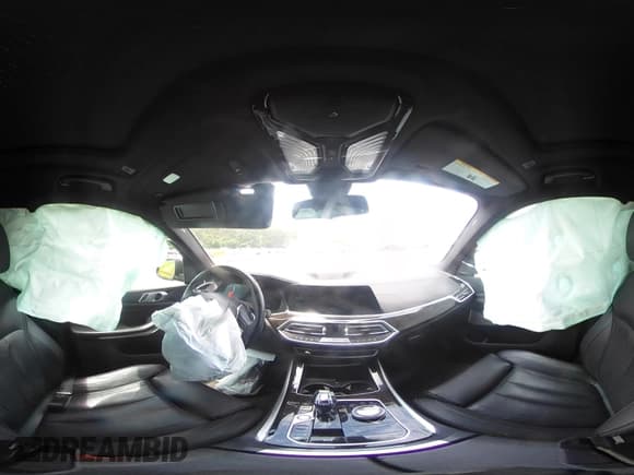 ✅ 2020 BMW X5 sDrive40i • VIN: 5UXCR4C08L9B15954 • Lot: 42253911. Wystawiony na IAAI z przebiegiem Nie podano. Bezpłatny archiwum sprzedaży aukcyjnych z USA i szczegółowy raport historii pojazdu na DreamBid. Zdjęcie 19.