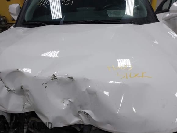 ✅ 2023 Chevrolet Blazer LT • VIN: 3GNKBJRS2PS199351 • Lot: 41680751. Wystawiony na IAAI z przebiegiem 46 935 mil. Bezpłatny archiwum sprzedaży aukcyjnych z USA i szczegółowy raport historii pojazdu na DreamBid. Zdjęcie 10.