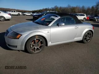 ✅ 2001 Audi TT • VIN: TRUUT28N411012626 • Lot: 87248484. Wystawiony na Copart z przebiegiem 84 807 mil. Bezpłatny archiwum sprzedaży aukcyjnych z USA i szczegółowy raport historii pojazdu na DreamBid. Zdjęcie 1.