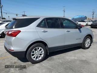 ✅ 2019 Chevrolet Equinox LS • VIN: 2GNAXHEV4K6106116 • Lot: 66728505. Wystawiony na Copart z przebiegiem 67 449 mil. Bezpłatny archiwum sprzedaży aukcyjnych z USA i szczegółowy raport historii pojazdu na DreamBid. Zdjęcie 3.