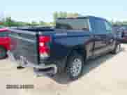 2021 Chevrolet Silverado 1500 LT z VIN 1GCPYDEK9MZ386217, wystawiony jako IAAI lot #42357722 z przebiegiem 105 372 mil mil oraz . Historia ofert i sprzedaży dostępna na DreamBid. Obrazek 4.