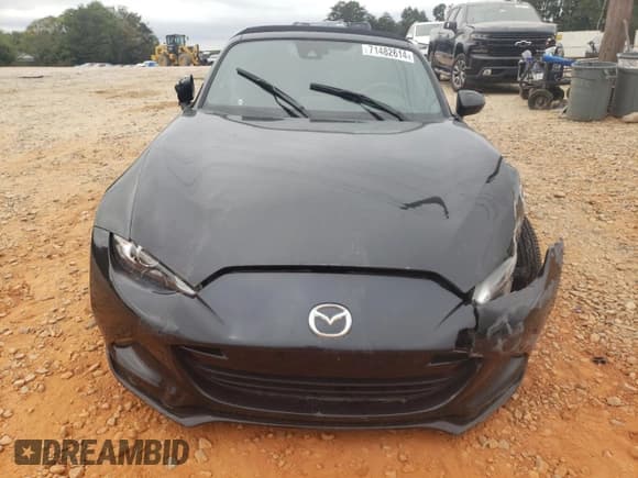 ✅ 2021 Mazda MX-5 Miata Club • VIN: JM1NDAC73M0456928 • Lot: 71482614. Listed on Copart with 42,577 mi. Free auction sales archive from the USA and detailed vehicle history report at DreamBid. Image 5.