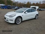 ✅ 2019 Tesla Model 3 Mid Range • VIN: 5YJ3E1EA5KF476383 • Lot: 90574095. Wystawiony na Copart z przebiegiem 29 975 mil. Bezpłatny archiwum sprzedaży aukcyjnych z USA i szczegółowy raport historii pojazdu na DreamBid. Zdjęcie 1.