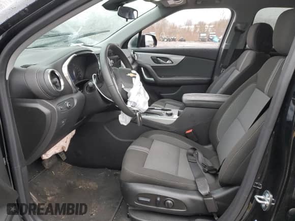 2023 Chevrolet Blazer LT z VIN 3GNKBCR45PS156507, wystawiony jako Copart lot #45188343 z przebiegiem 2 528 mil mil oraz . Historia ofert i sprzedaży dostępna na DreamBid. Obrazek 7.