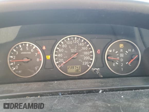 ✅ 2006 Nissan X-Trail XE • VIN: JN8BT08V16W205563 • Lot: 69875605. Listed on Copart with 239,743 mi. Free auction sales archive from the USA and detailed vehicle history report at DreamBid. Image 9.