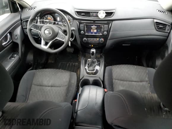 ✅ 2018 Nissan Rogue S • VIN: 5N1AT2MT0JC848404 • Lot: 90969255. Wystawiony na Copart z przebiegiem 153 909 mil. Bezpłatny archiwum sprzedaży aukcyjnych z USA i szczegółowy raport historii pojazdu na DreamBid. Zdjęcie 8.