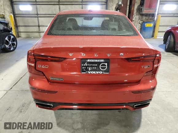 ✅ 2021 Volvo S60 R-Design • VIN: 7JR102TM5MG123919 • Лот: 52132085. Опубликован ранее на Copart с пробегом 40 361 миль. Бесплатный доступ к архиву аукционных продаж из США и подробный отчёт об истории автомобиля на DreamBid. Изображение 6.