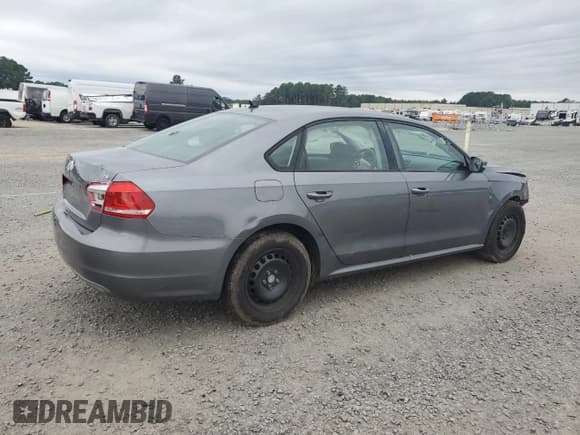 ✅ 2014 Volkswagen Passat Wolfsburg Edition • VIN: 1VWAS7A30EC025452 • Lot: 67016895. Listed on Copart with 169,051 mi. Free auction sales archive from the USA and detailed vehicle history report at DreamBid. Image 3.