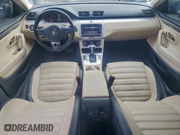 ✅ 2011 Volkswagen CC Sport • VIN: WVWMN7ANXBE700801 • Lot: 94528565. Wystawiony na Copart z przebiegiem 155 720 mil. Bezpłatny archiwum sprzedaży aukcyjnych z USA i szczegółowy raport historii pojazdu na DreamBid. Zdjęcie 8.