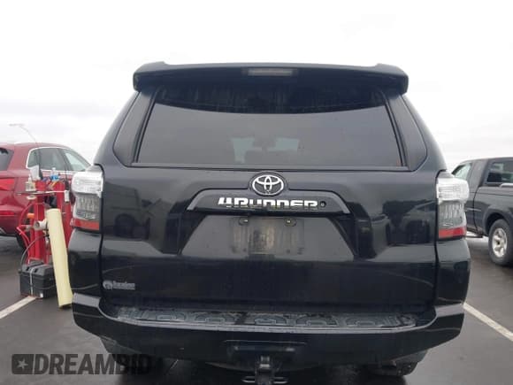 ✅ 2019 Toyota 4Runner TRD Off Road Premium • VIN: JTEBU5JR6K5639301 • Лот: 43543886. Опубликован ранее на IAAI с пробегом 132 696 миль. Бесплатный доступ к архиву аукционных продаж из США и подробный отчёт об истории автомобиля на DreamBid. Изображение 17.