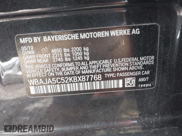 ✅ 2019 BMW 5 Series 530i • VIN: WBAJA5C52KBX87768 • Lot: 42029678. Listed on IAAI with 102,448 mi. Free auction sales archive from the USA and detailed vehicle history report at DreamBid. Image 9.