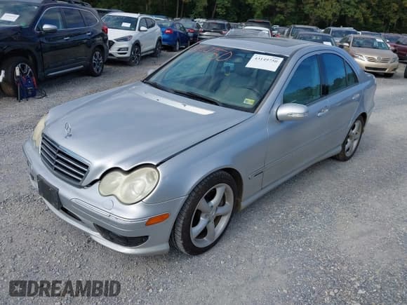 ✅ 2006 Mercedes-Benz C 230 Sport • VIN: WDBRF52H26F751918 • Lot: 43149750. Listed on IAAI with 227,024 mi. Free auction sales archive from the USA and detailed vehicle history report at DreamBid. Image 6.