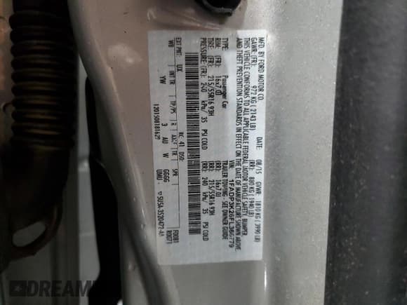 ✅ 2015 Ford Focus SE • VIN: 1FADP3K26FL366779 • Lot: 90737565. Wystawiony na Copart z przebiegiem 88 490 mil. Bezpłatny archiwum sprzedaży aukcyjnych z USA i szczegółowy raport historii pojazdu na DreamBid. Zdjęcie 12.