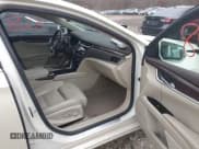 ✅ 2013 Cadillac XTS Luxury • VIN: 2G61P5S33D9155225 • Lot: 43688028. Listed on IAAI with 150,819 mi. Free auction sales archive from the USA and detailed vehicle history report at DreamBid. Image 5.