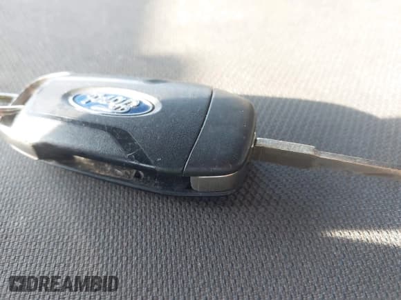 ✅ 2016 Ford F-150 XLT • VIN: 1FTEX1EP8GKE40737 • Lot: 43836882. Listed on IAAI with 261,996 mi. Free auction sales archive from the USA and detailed vehicle history report at DreamBid. Image 11.