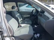 ✅ 2002 Ford Escort Fleet Standard • VIN: 3FAFP13P12R209941 • Lot: 41790208. Wystawiony na IAAI z przebiegiem 112 422 mil. Bezpłatny archiwum sprzedaży aukcyjnych z USA i szczegółowy raport historii pojazdu na DreamBid. Zdjęcie 5.