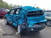 ✅ 2021 Jeep Renegade Latitude • VIN: ZACNJCBB5MPN35101 • Lot: 43451180. Wystawiony na IAAI z przebiegiem Nie podano. Bezpłatny archiwum sprzedaży aukcyjnych z USA i szczegółowy raport historii pojazdu na DreamBid. Zdjęcie 3.