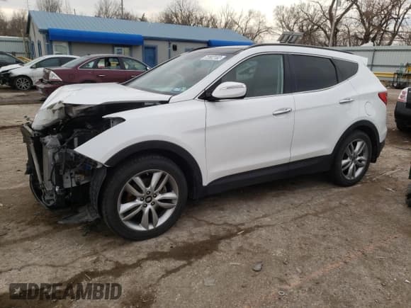 ✅ 2015 Hyundai Santa Fe • VIN: 5XYZW4LA1FG260783 • Лот: 72802182. Опубликован ранее на Copart с пробегом 92 894 миль. Бесплатный доступ к архиву аукционных продаж из США и подробный отчёт об истории автомобиля на DreamBid. Изображение 1.