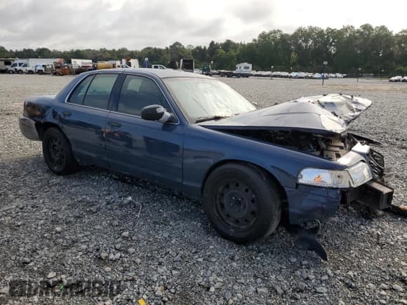 ✅ 2008 Ford Police Interceptor • VIN: 2FAHP71V48X162900 • Lot: 69759695. Listed on Copart with 119,747 mi. Free auction sales archive from the USA and detailed vehicle history report at DreamBid. Image 4.