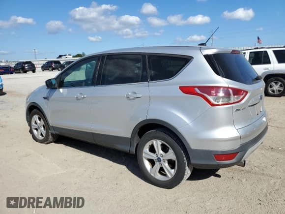 ✅ 2013 Ford Escape SE • VIN: 1FMCU0GX3DUA20063 • Лот: 91301025. Опубликован ранее на Copart с пробегом Не указан. Бесплатный доступ к архиву аукционных продаж из США и подробный отчёт об истории автомобиля на DreamBid. Изображение 2.