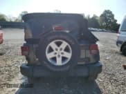 ✅ 2017 Jeep Wrangler Unlimited Sport • VIN: 1C4BJWDG7HL692509 • Lot: 87087825. Wystawiony na Copart z przebiegiem 101 537 mil. Bezpłatny archiwum sprzedaży aukcyjnych z USA i szczegółowy raport historii pojazdu na DreamBid. Zdjęcie 6.