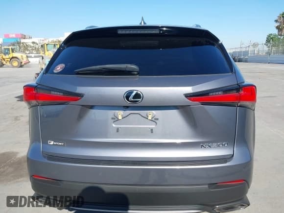 ✅ 2020 Lexus NX 300 F Sport • VIN: JTJSARBZXL2161435 • Lot: 43116619. Wystawiony na IAAI z przebiegiem 70 057 mil. Bezpłatny archiwum sprzedaży aukcyjnych z USA i szczegółowy raport historii pojazdu na DreamBid. Zdjęcie 16.