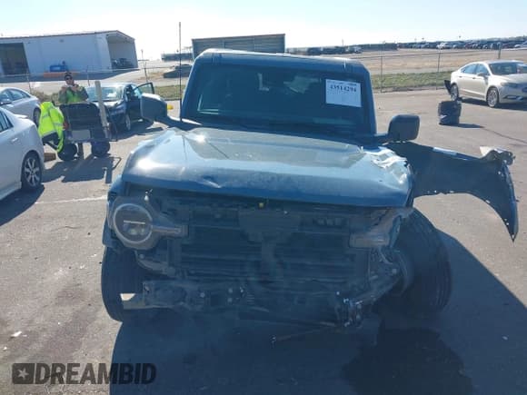 ✅ 2022 Ford Bronco • VIN: 1FMDE5BH2NLB72020 • Lot: 43514294. Listed on IAAI with 72,846 mi. Free auction sales archive from the USA and detailed vehicle history report at DreamBid. Image 13.