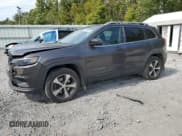 ✅ 2019 Jeep Cherokee Altitude • VIN: 1C4PJMLB1KD141817 • Lot: 71489575. Wystawiony na Copart z przebiegiem 94 824 mil. Bezpłatny archiwum sprzedaży aukcyjnych z USA i szczegółowy raport historii pojazdu na DreamBid. Zdjęcie 1.