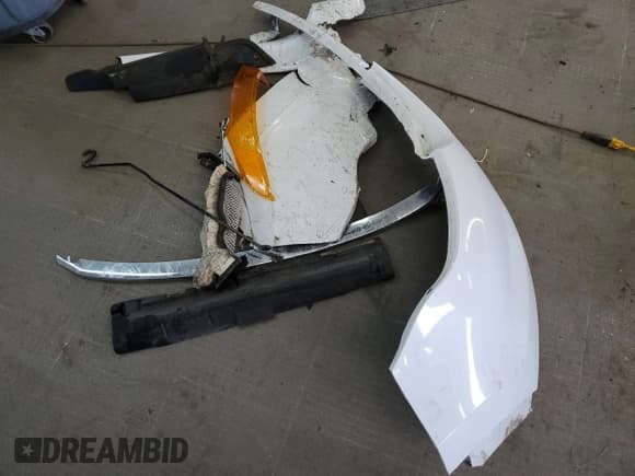 ✅ 2015 Ford Explorer • VIN: 1FM5K8B82FGC17921 • Лот: 54336135. Опубликован ранее на Copart с пробегом 166 381 миль. Бесплатный доступ к архиву аукционных продаж из США и подробный отчёт об истории автомобиля на DreamBid. Изображение 13.