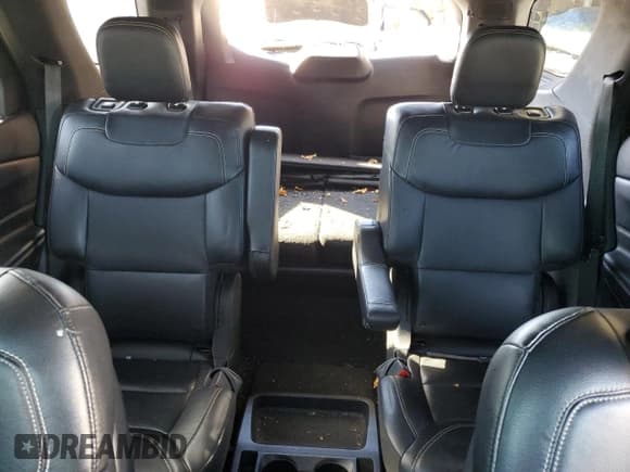 ✅ 2020 Ford Explorer ST • VIN: 1FM5K8GC1LGA27794 • Лот: 82696575. Опубликован ранее на Copart с пробегом 63 234 миль. Бесплатный доступ к архиву аукционных продаж из США и подробный отчёт об истории автомобиля на DreamBid. Изображение 10.